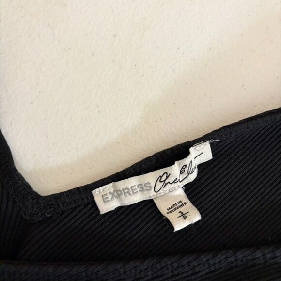 Express One Eleven Tank Top Women's Small Black Ribbed V-Neck Sleeveless - Picture 6 of 7